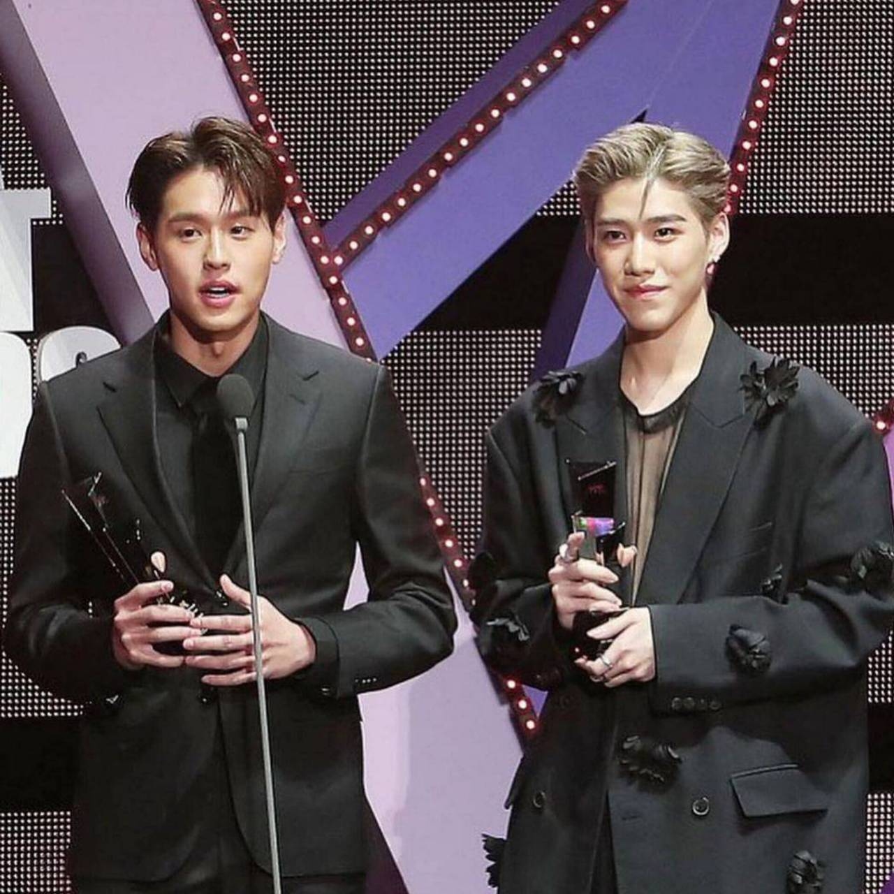 Billkin PP Krit at Asia Artist Award 2022