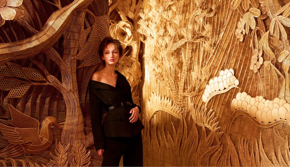 Dior Gold House
