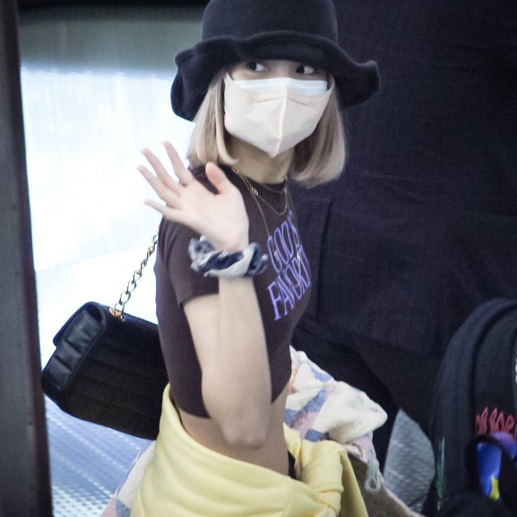 Lisa Blackpink travels to Bangkok, Thailand 2022