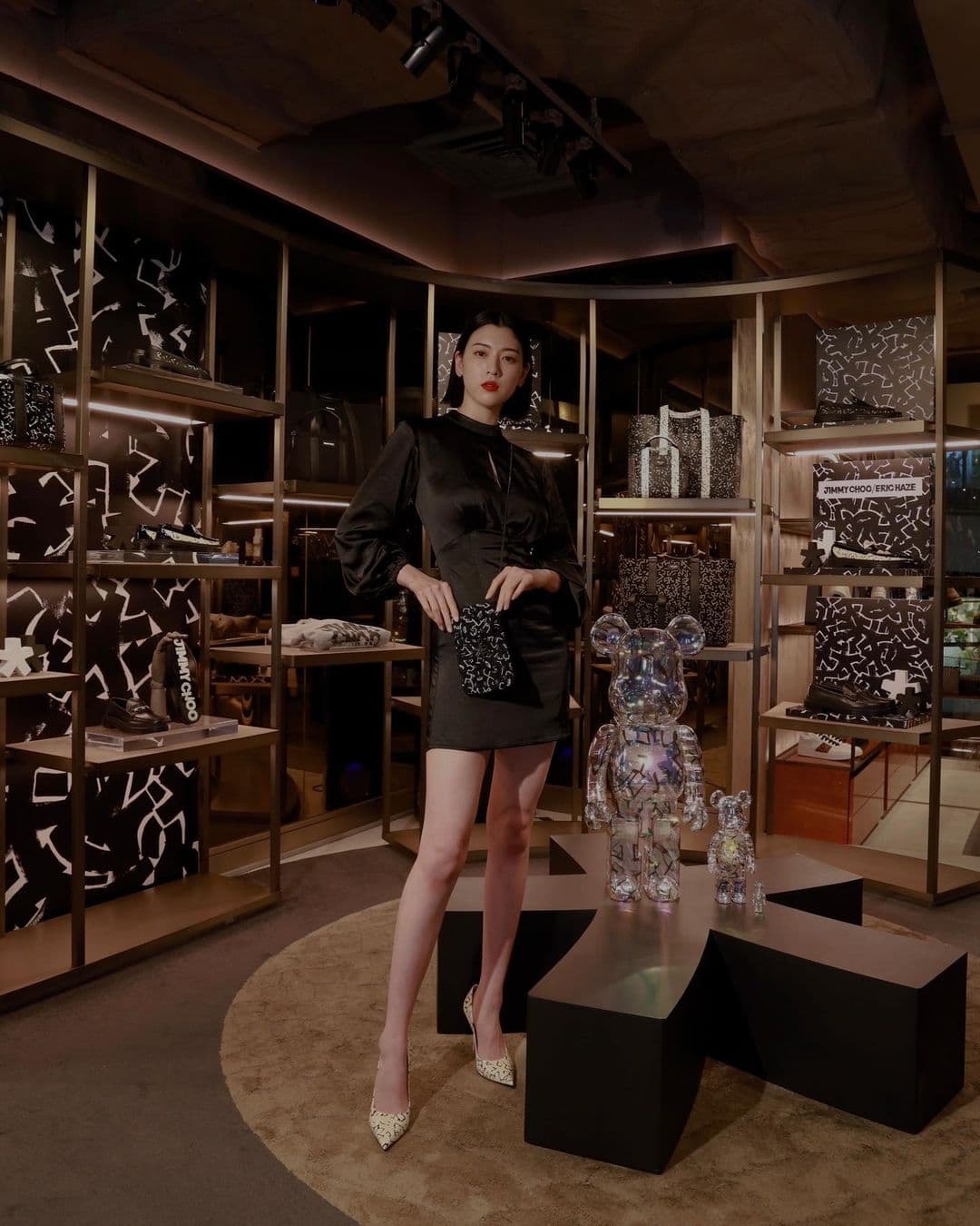 Ayaka Miyoshi, Ayaka Miyoshi ประวัติ, Ayaka Miyoshi ผลงาน, Ayaka Miyoshi ซีรี่ส์, Ayaka Miyoshi หนัง, Ayaka Miyoshi ภาพยนตร์, Ayaka Miyoshi Alice in Borderland, Alice in Borderland cast, Alice in Borderland นักแสดง, Alice in Borderland ผู้หญิง, Alice in Borderland นางเอก, Alice in Borderland ผู้หญิงผมสั้น