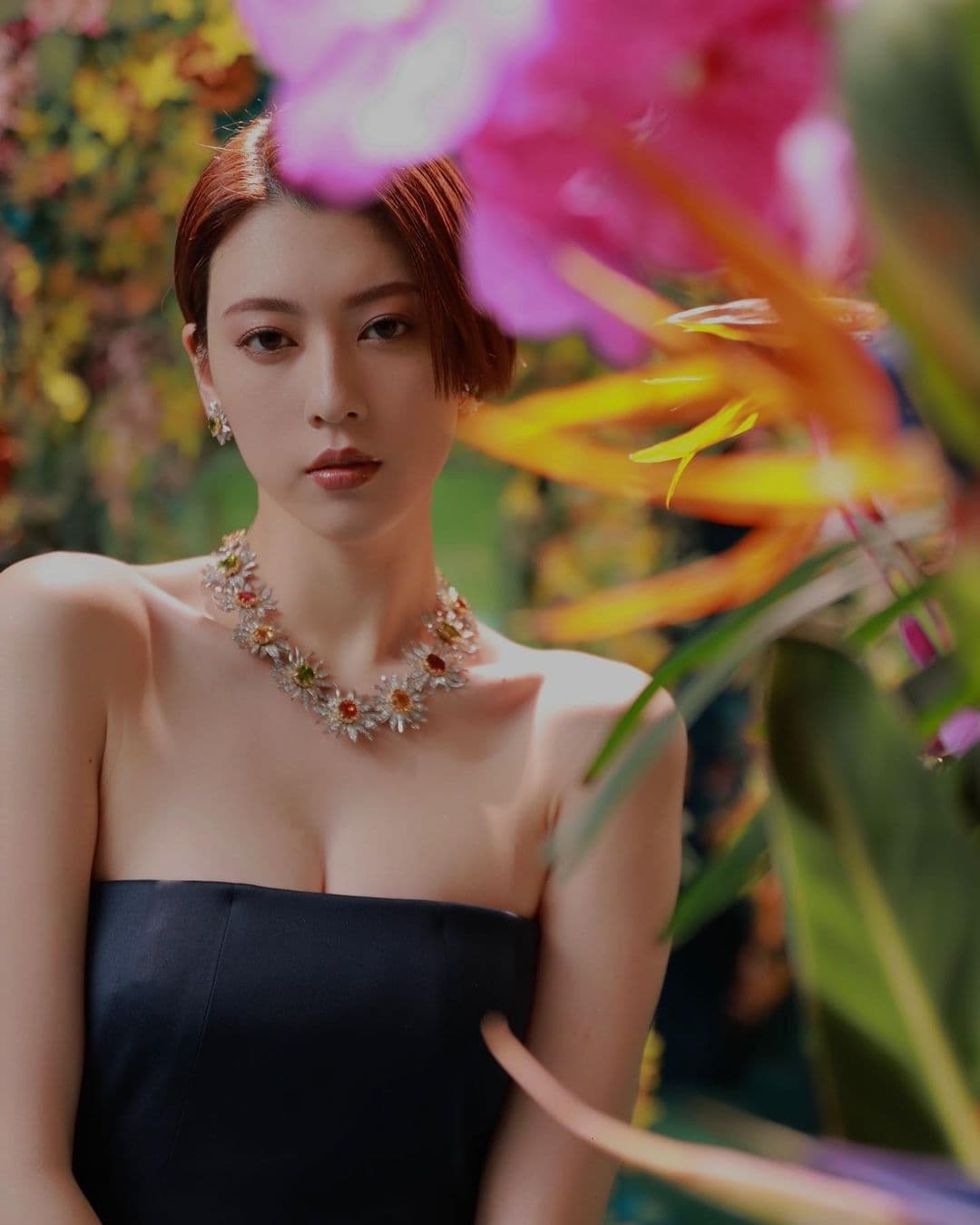 Ayaka Miyoshi, Ayaka Miyoshi ประวัติ, Ayaka Miyoshi ผลงาน, Ayaka Miyoshi ซีรี่ส์, Ayaka Miyoshi หนัง, Ayaka Miyoshi ภาพยนตร์, Ayaka Miyoshi Alice in Borderland, Alice in Borderland cast, Alice in Borderland นักแสดง, Alice in Borderland ผู้หญิง, Alice in Borderland นางเอก, Alice in Borderland ผู้หญิงผมสั้น