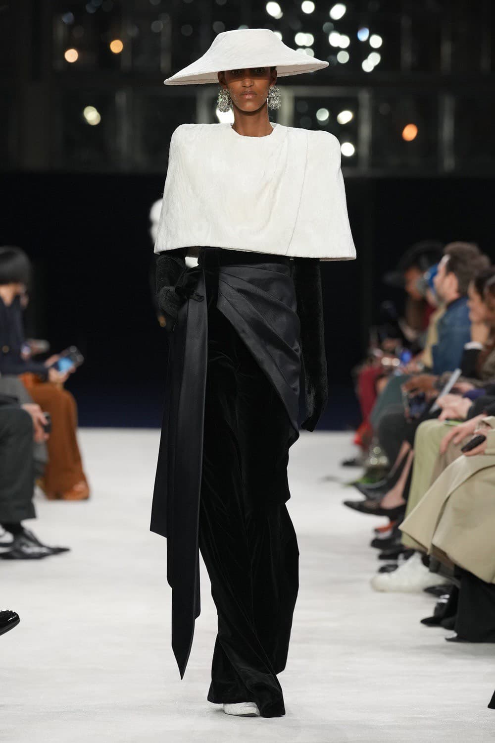 Balmain, Balmain FW23, Balmain Paris, Balmain Fall Winter, Balmain Runway, Balmain fashion