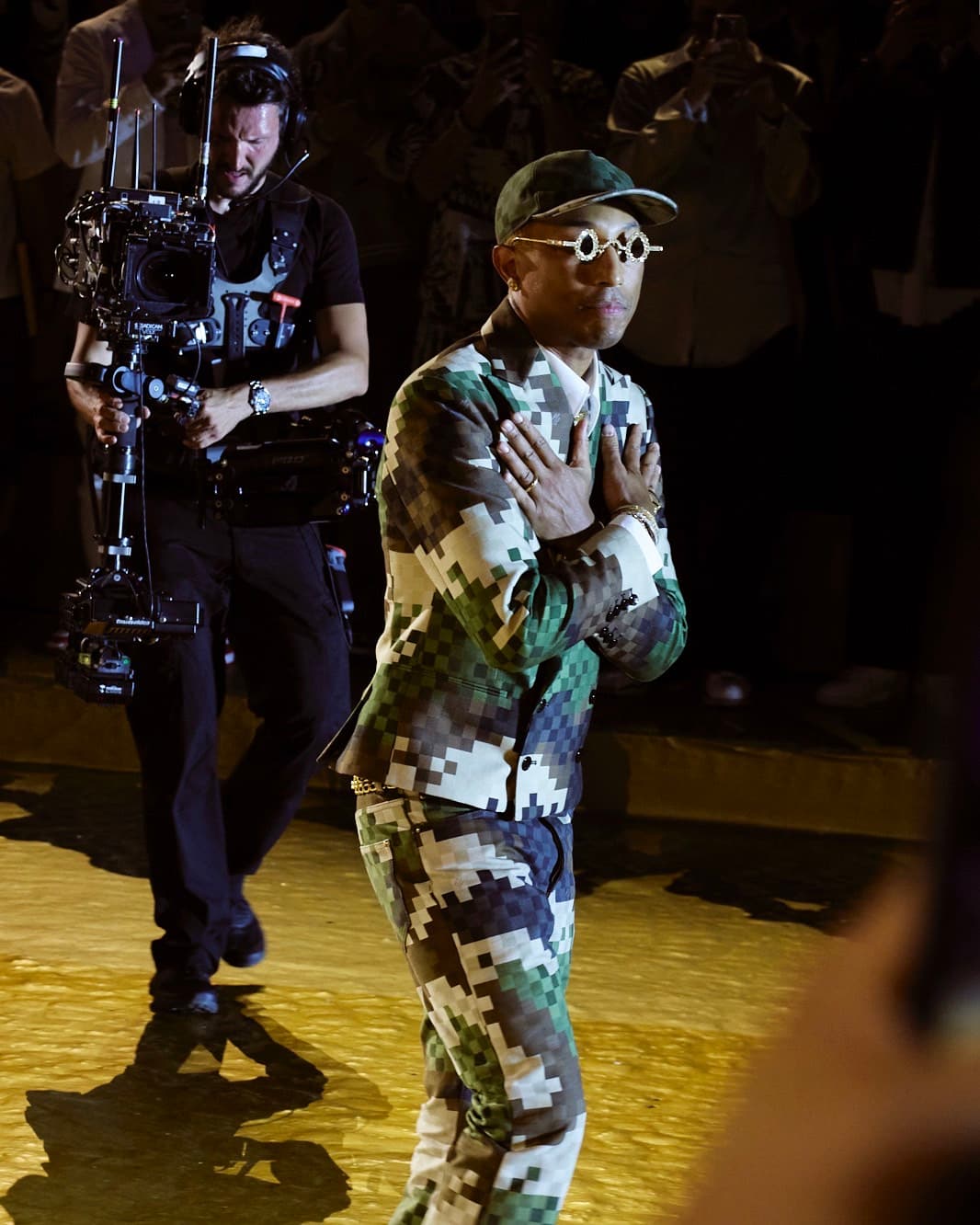 แบมแบม, แจ็กสัน หวัง, แจ็คสัน หวัง, bambam got7, bambam lv, bambam louis vuitton, louis vuitton pharrell, bambam jackson, แบมแบม แจ็คสัน, jackson got7