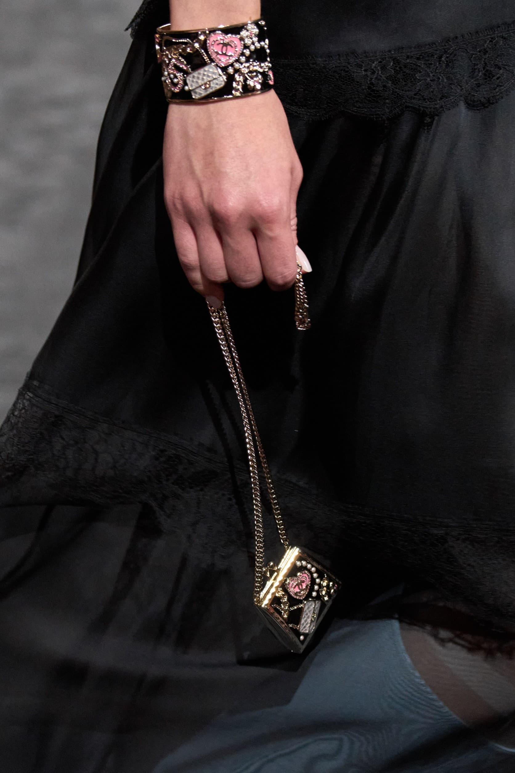 Chanel, Chanel bags, Chanel ss24 bags, Chanel ss24, Chanel spring summer, Chanel กระเป๋า, Chanel ราคา, Chanel ราคาในไทย, Chanel ไทย, Chanel 22