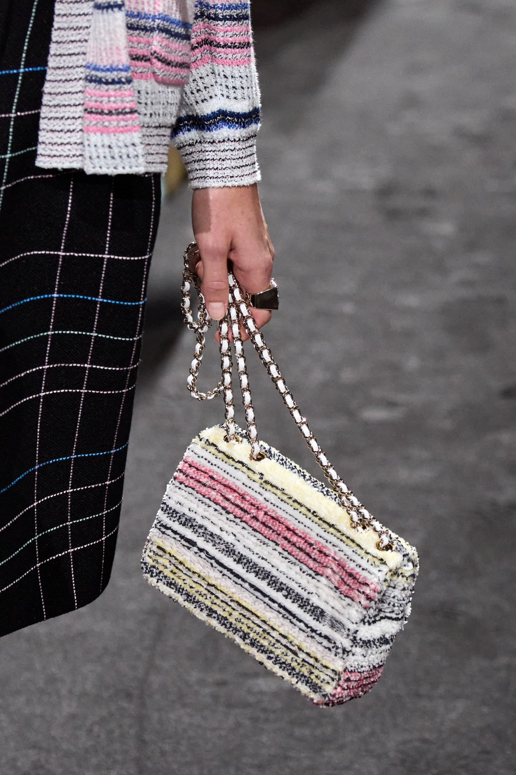 Chanel, Chanel bags, Chanel ss24 bags, Chanel ss24, Chanel spring summer, Chanel กระเป๋า, Chanel ราคา, Chanel ราคาในไทย, Chanel ไทย, Chanel 22