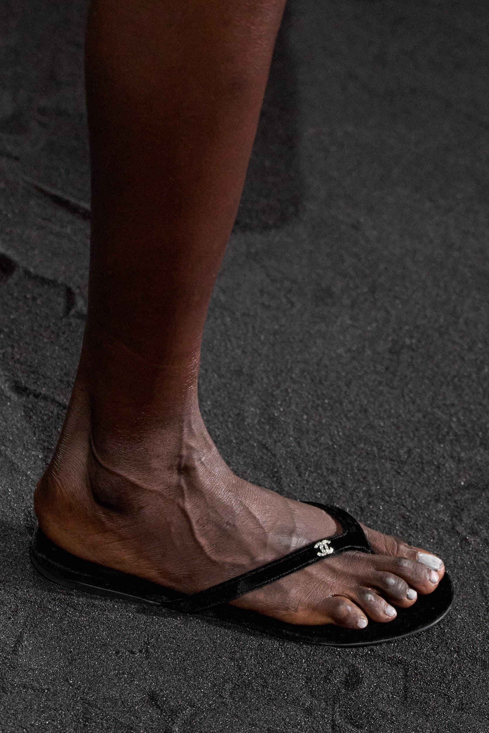 CHANEL, CHANEL SS24, CHANEL รองเท้า, CHANEL รองเท้าแตะ, CHANEL Spring Summer, CHANEL shoes