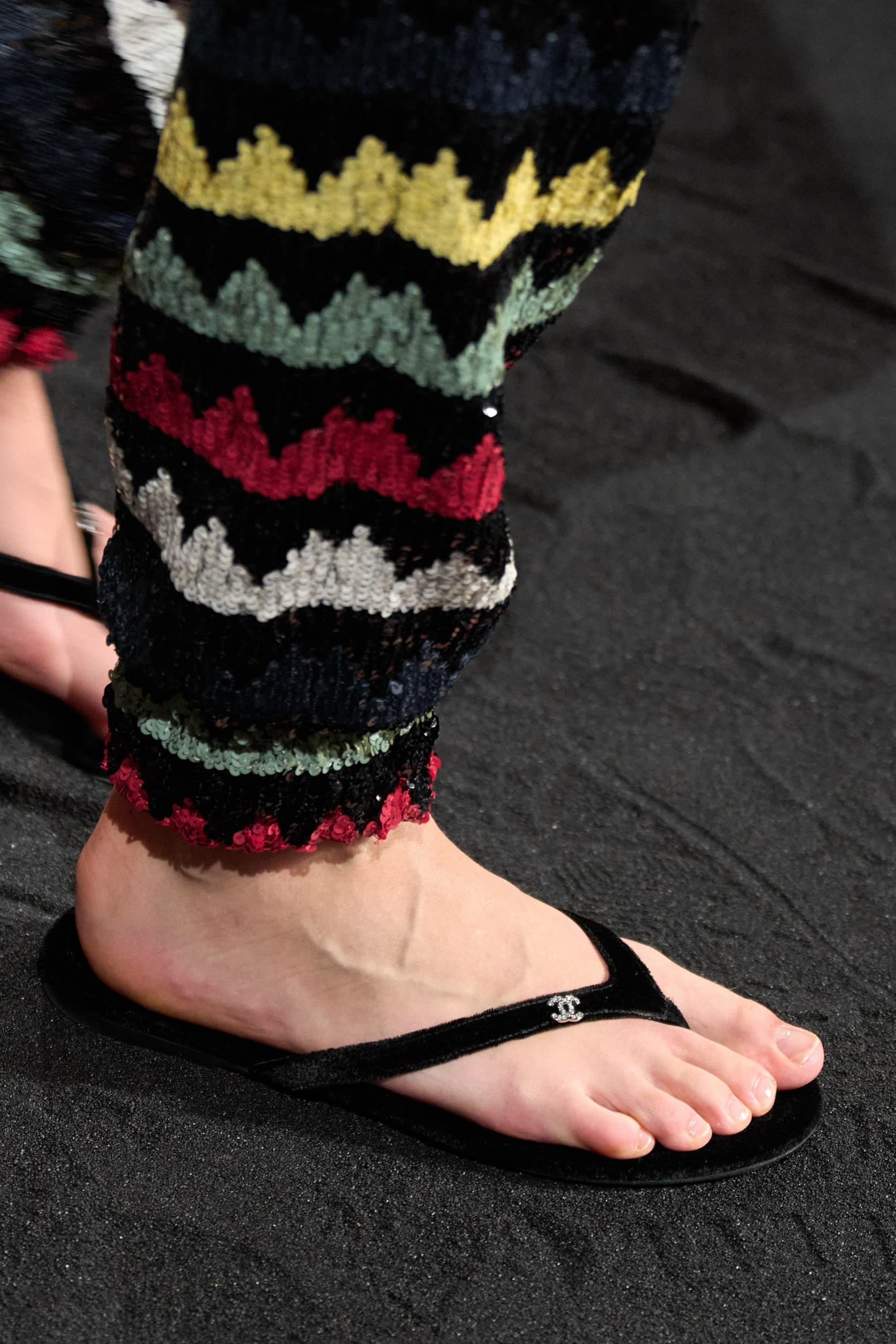 CHANEL, CHANEL SS24, CHANEL รองเท้า, CHANEL รองเท้าแตะ, CHANEL Spring Summer, CHANEL shoes