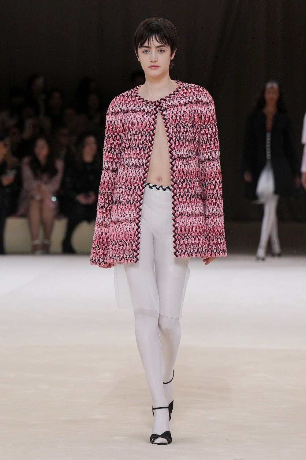 Chanel, Chanel Haute Couture, Chanel classic, Chanel กระเป๋า, Chanel ราคา, Chanel รองเท้า