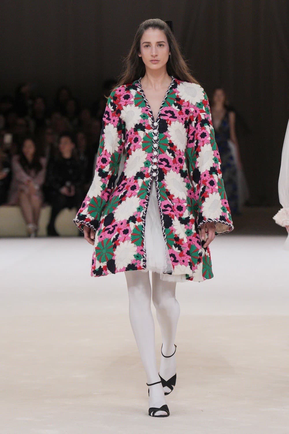 Chanel, Chanel Haute Couture, Chanel classic, Chanel กระเป๋า, Chanel ราคา, Chanel รองเท้า