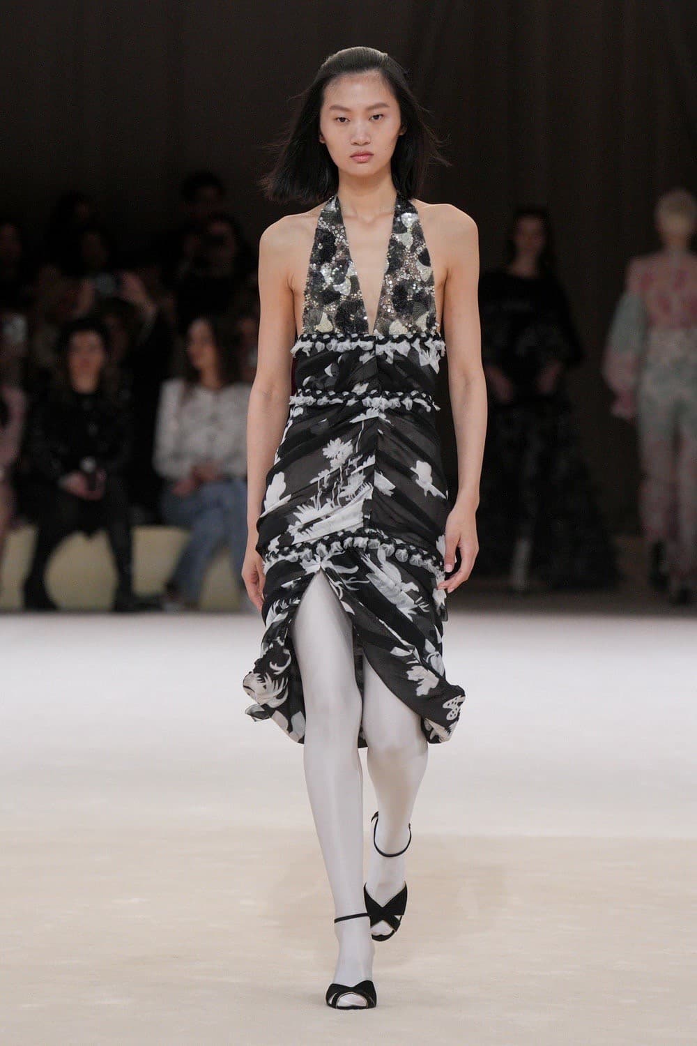 Chanel, Chanel Haute Couture, Chanel classic, Chanel กระเป๋า, Chanel ราคา, Chanel รองเท้า