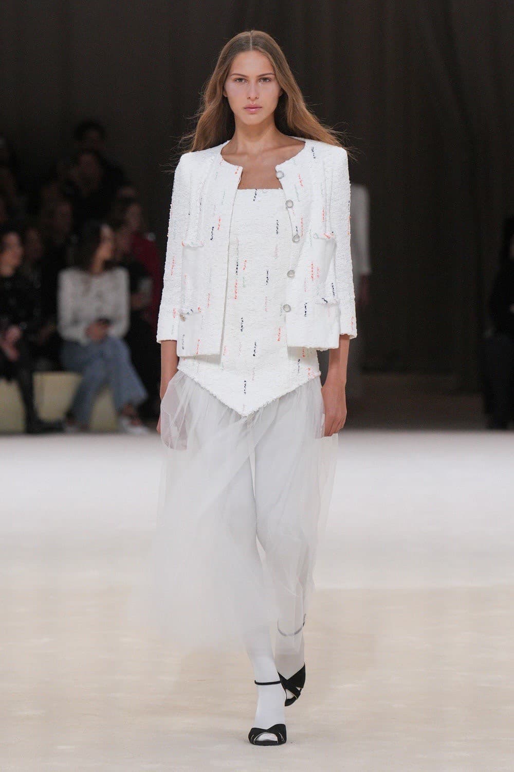 Chanel, Chanel Haute Couture, Chanel classic, Chanel กระเป๋า, Chanel ราคา, Chanel รองเท้า