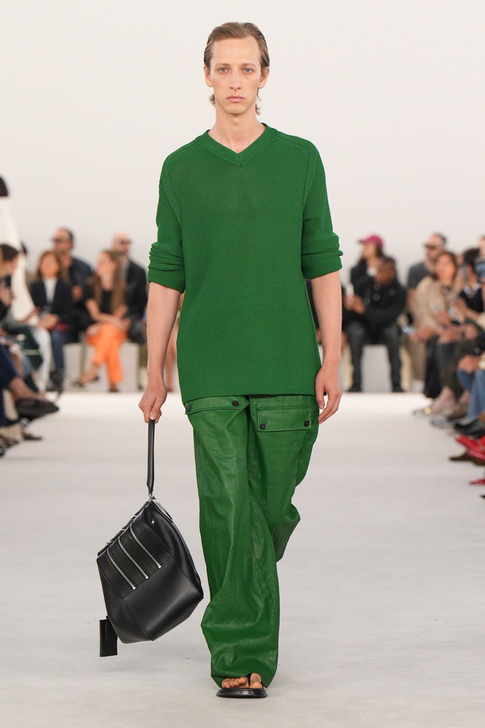 Ferragamo, Ferragamo SS24, Ferragamo Spring Summer, Ferragamo กระเป๋า, Ferragamo รองเท้า, Ferragamo ราคา