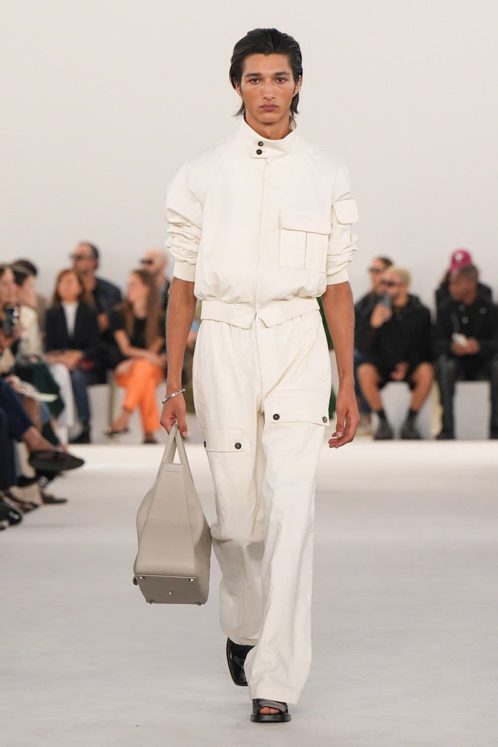 Ferragamo, Ferragamo SS24, Ferragamo Spring Summer, Ferragamo กระเป๋า, Ferragamo รองเท้า, Ferragamo ราคา