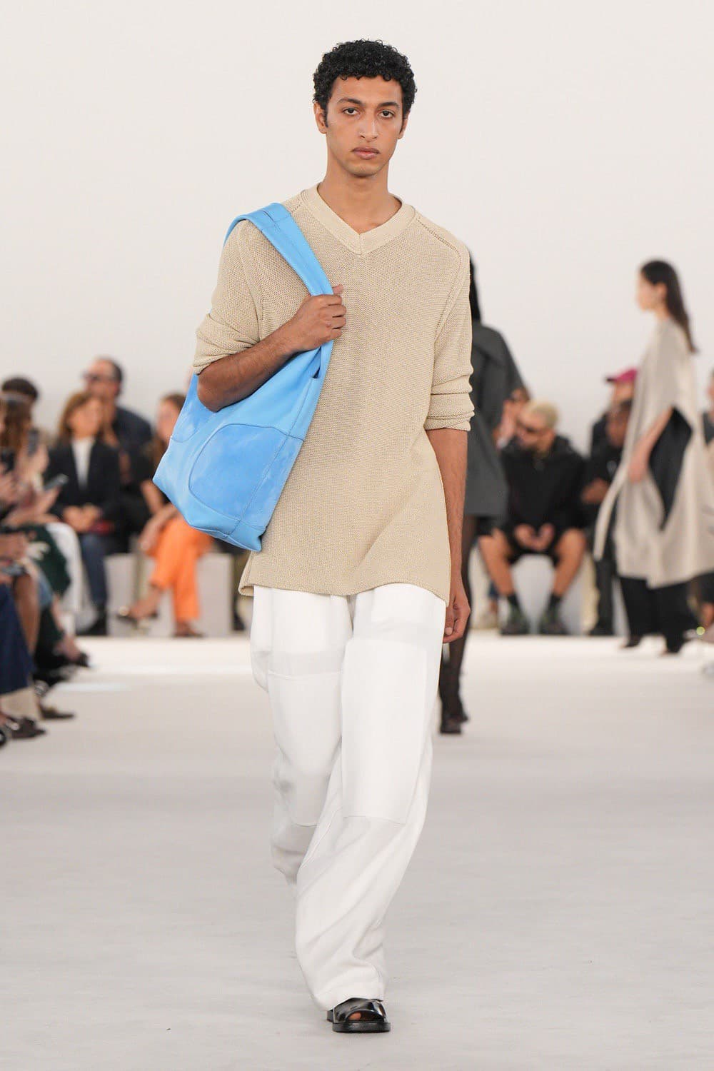 Ferragamo, Ferragamo SS24, Ferragamo Spring Summer, Ferragamo กระเป๋า, Ferragamo รองเท้า, Ferragamo ราคา