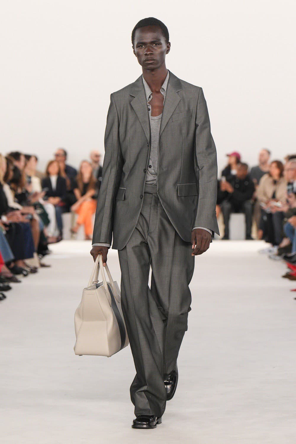 Ferragamo, Ferragamo SS24, Ferragamo Spring Summer, Ferragamo กระเป๋า, Ferragamo รองเท้า, Ferragamo ราคา