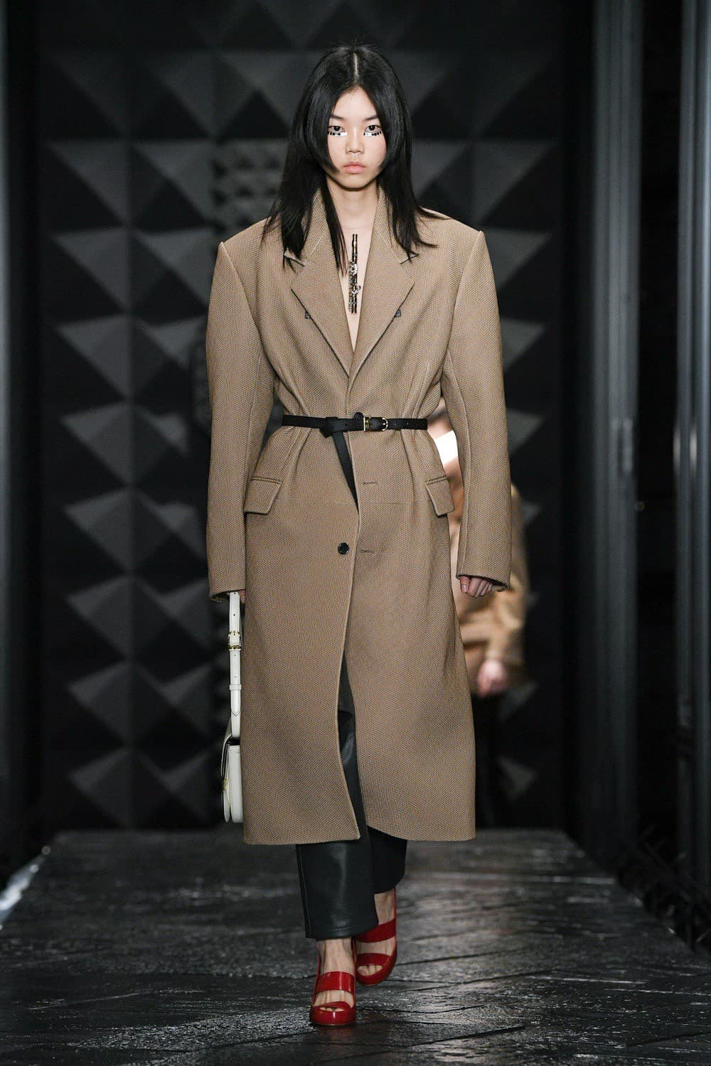 Louis Vuitton, Louis Vuitton FW23, Louis Vuitton Fall Winter, Louis Vuitton Bag, Louis Vuitton Runway, Louis Vuitton Show, LVFW23, #LVFW23