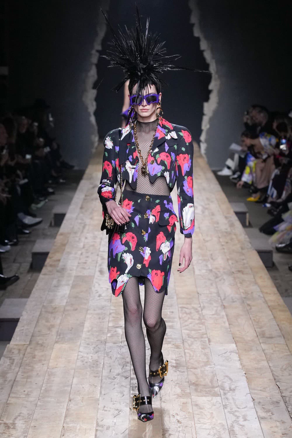 Moschino, Moschino FW23, Moschino Fall Winter, Moschino Jeremy Scott, Moschino กระเป๋า, Moschino เสื้อ, Moschino ราคา, Moschino ไทย