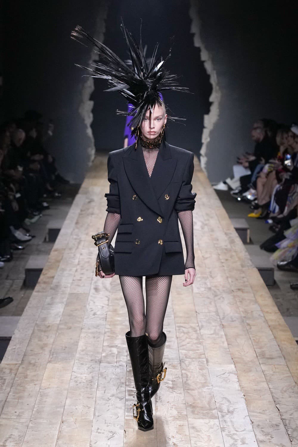 Moschino, Moschino FW23, Moschino Fall Winter, Moschino Jeremy Scott, Moschino กระเป๋า, Moschino เสื้อ, Moschino ราคา, Moschino ไทย