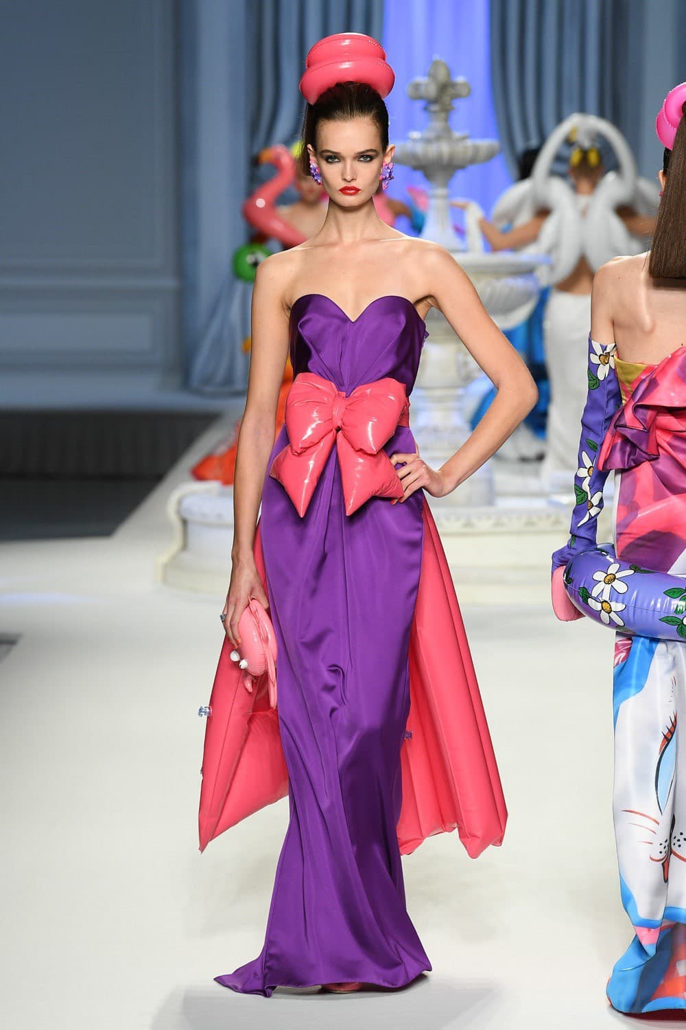 Moschino, Moschino SS23, Moschino Spring Summer, Moschino Jeremy Scott, Jeremy Scott