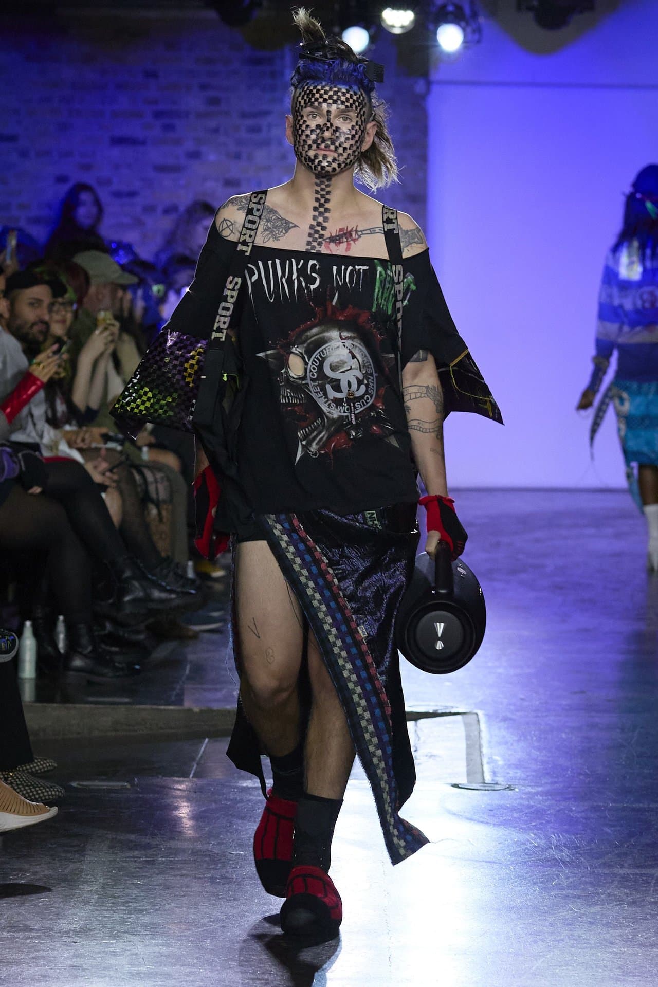 Noki, แฟชั่นพังก์, พังก์, punk, เสื้อผ้าพังก์, แนวพังก์