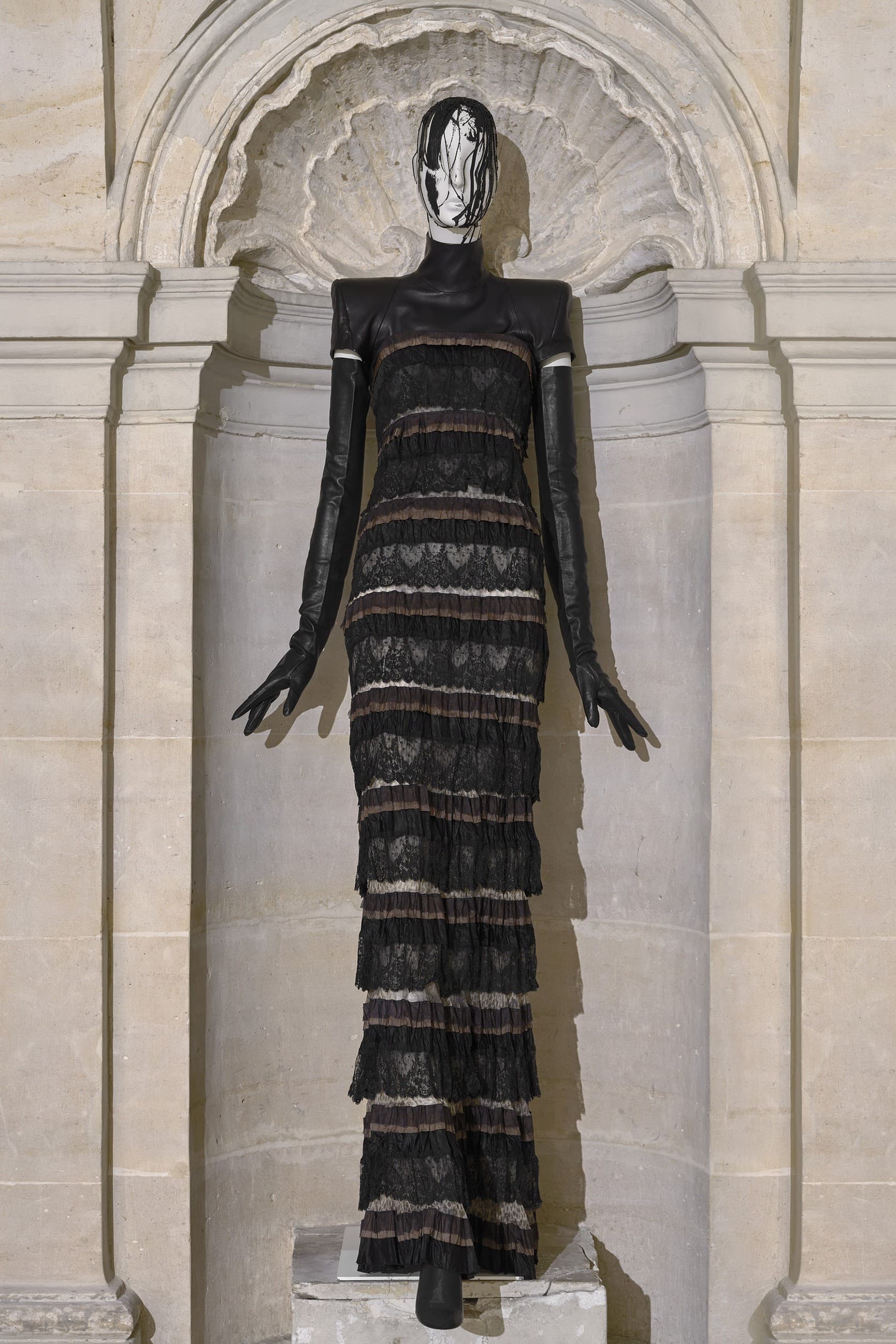 Olivier Theyskens, Olivier Theyskens PFW, Olivier Theyskens SS23, PFW, Paris Fashion Week