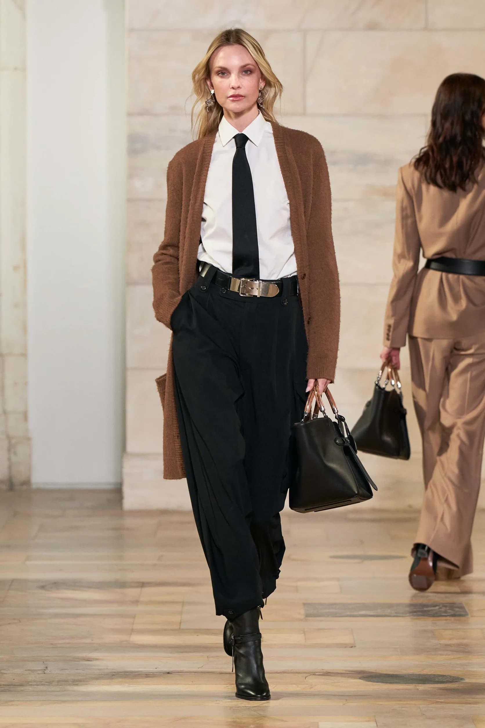 Gallery image 10