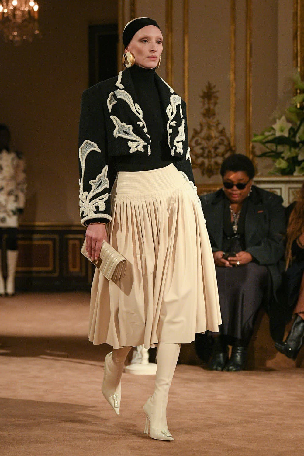 Elsa Schiaparelli, Schiaparelli, Schiaparelli runway, Schiaparelli fw23, Schiaparelli fall winter 2023, Schiaparelli fall winter, Schiaparelli haute couture, Schiaparelli couture