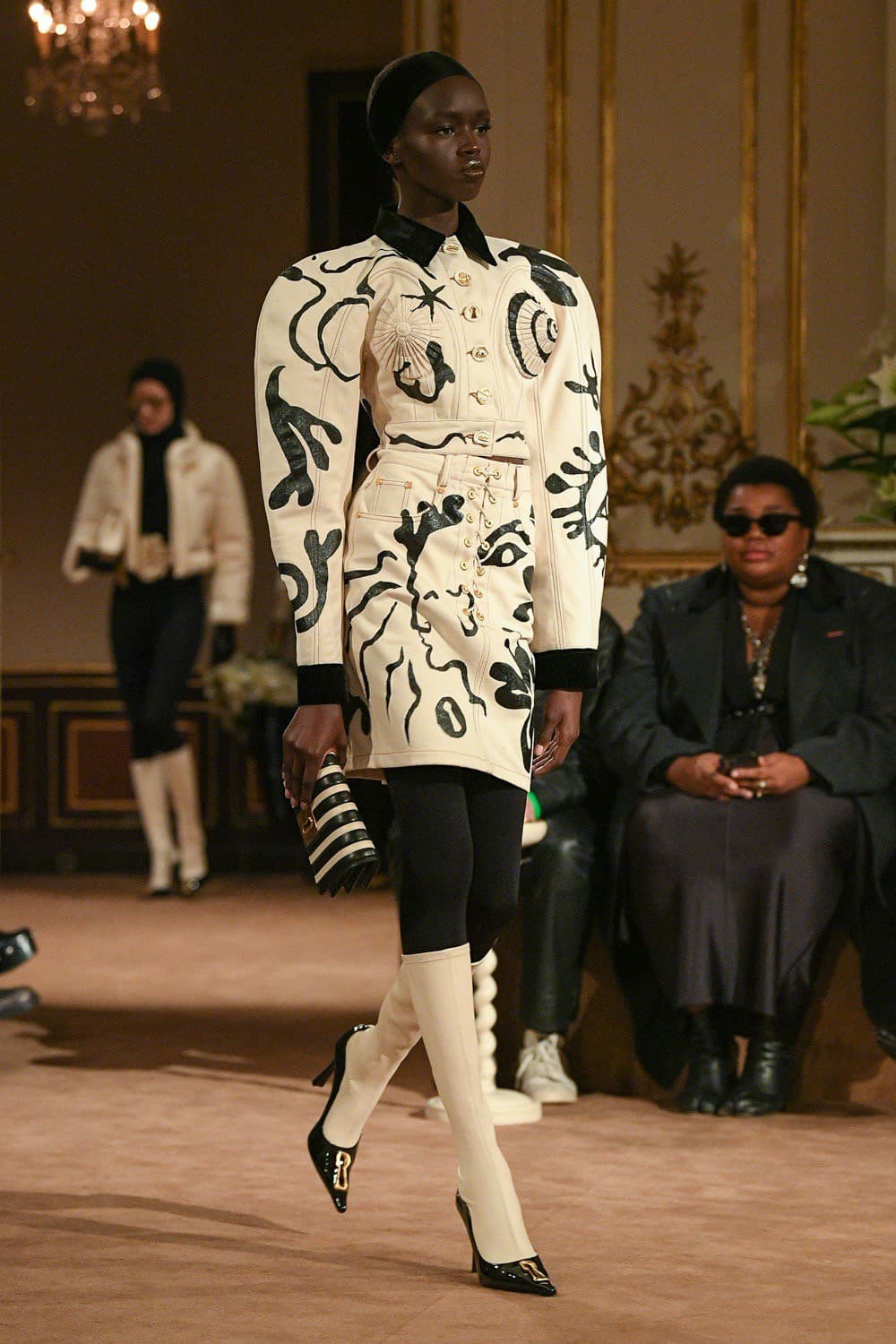 Elsa Schiaparelli, Schiaparelli, Schiaparelli runway, Schiaparelli fw23, Schiaparelli fall winter 2023, Schiaparelli fall winter, Schiaparelli haute couture, Schiaparelli couture