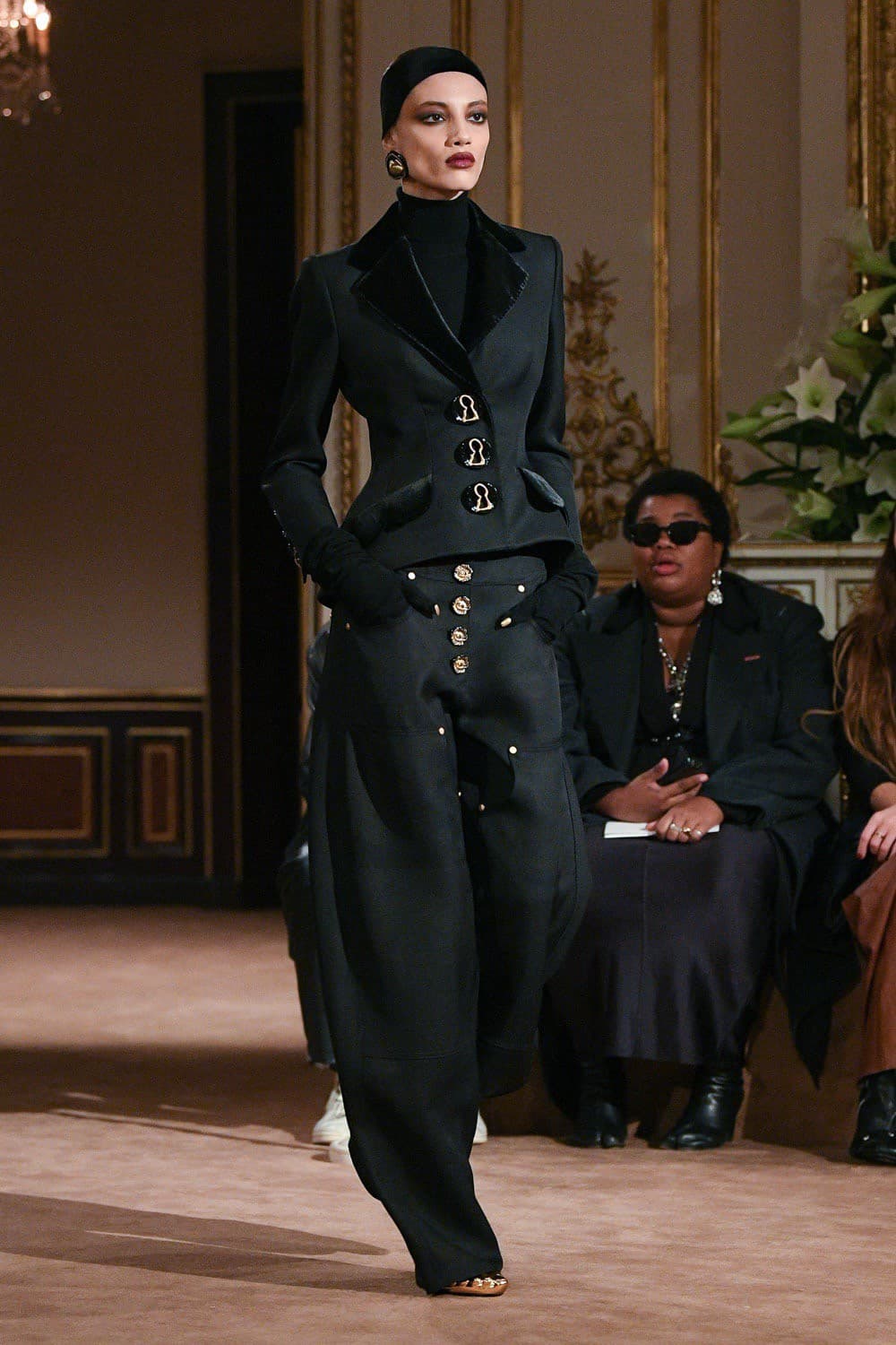 Elsa Schiaparelli, Schiaparelli, Schiaparelli runway, Schiaparelli fw23, Schiaparelli fall winter 2023, Schiaparelli fall winter, Schiaparelli haute couture, Schiaparelli couture