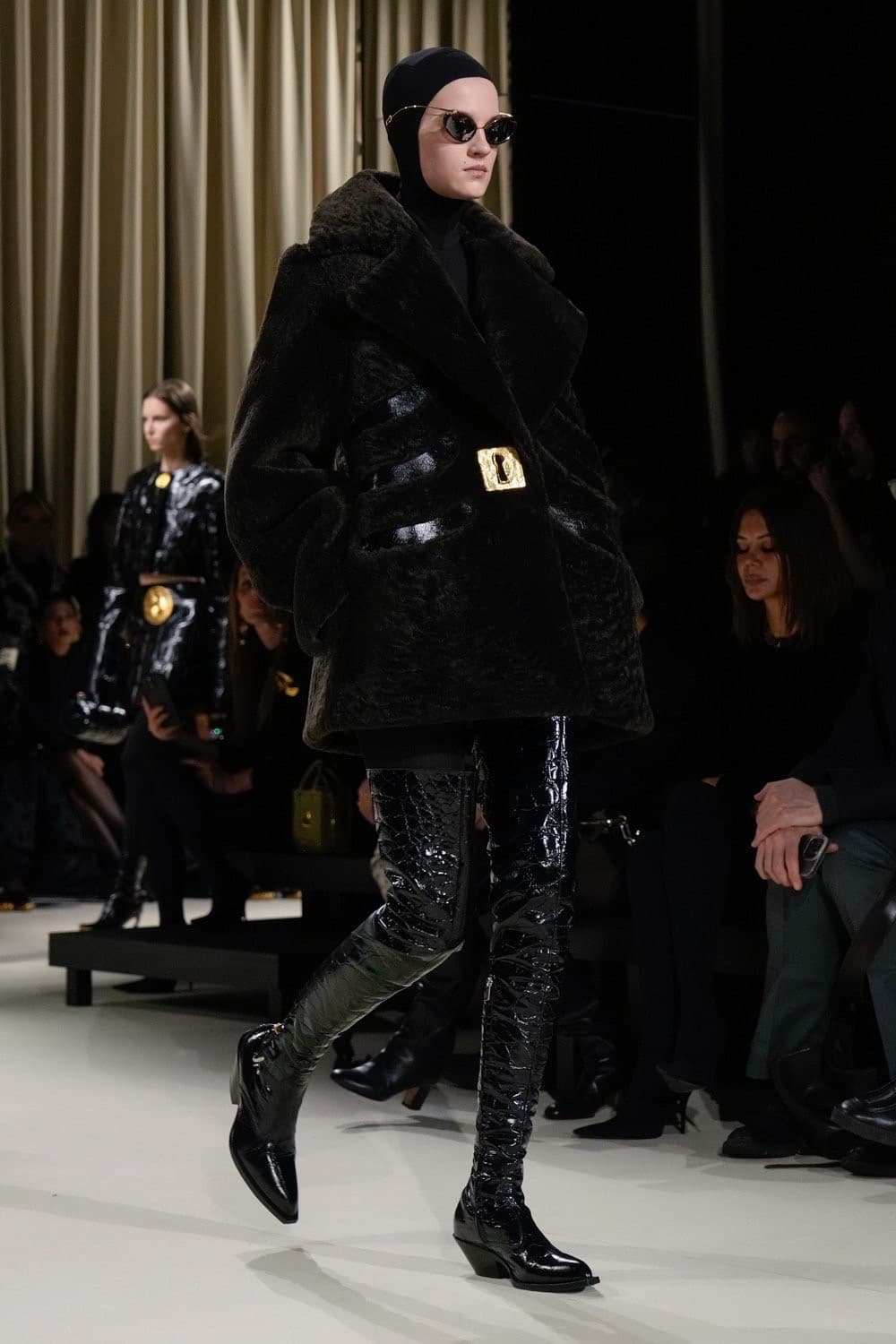 Schiaparelli, Schiaparelli FW24, Schiaparelli Ready to wear, Schiaparelli Fall Winter 2024, Schiaparelli Fall Winter, Schiaparelli Daniel Roseberry, Daniel Roseberry