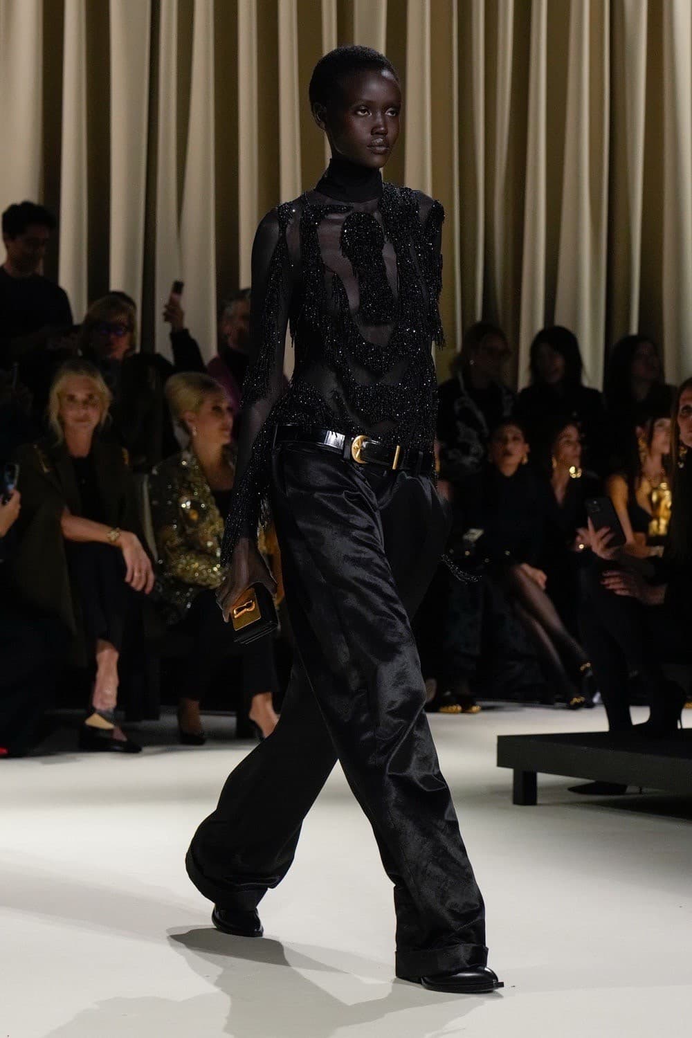 Schiaparelli, Schiaparelli FW24, Schiaparelli Ready to wear, Schiaparelli Fall Winter 2024, Schiaparelli Fall Winter, Schiaparelli Daniel Roseberry, Daniel Roseberry