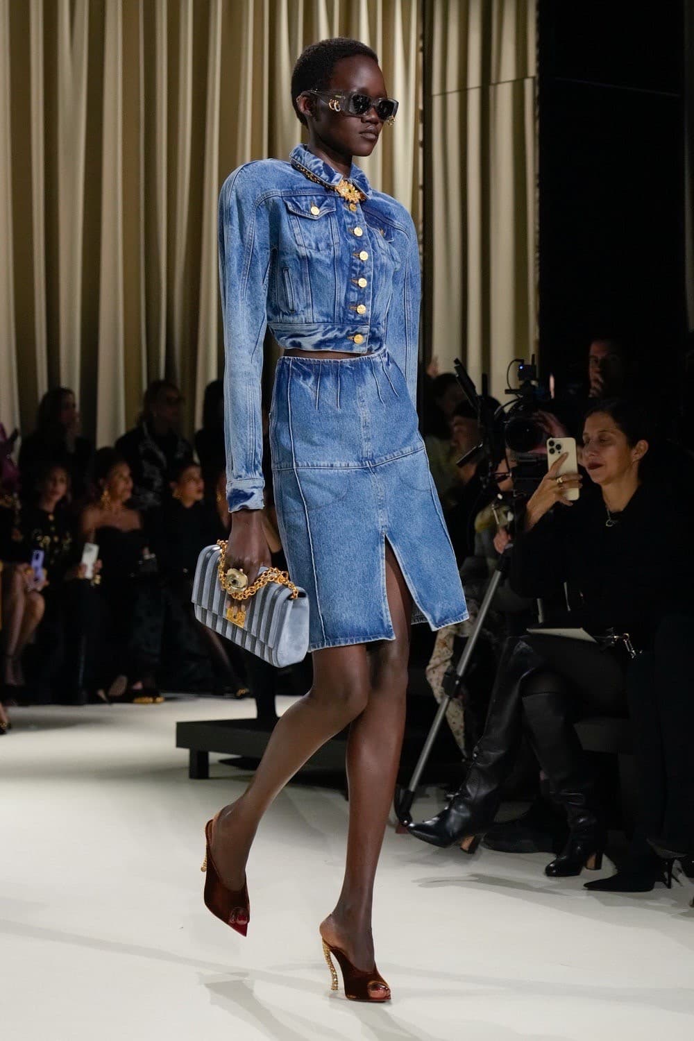 Schiaparelli, Schiaparelli FW24, Schiaparelli Ready to wear, Schiaparelli Fall Winter 2024, Schiaparelli Fall Winter, Schiaparelli Daniel Roseberry, Daniel Roseberry