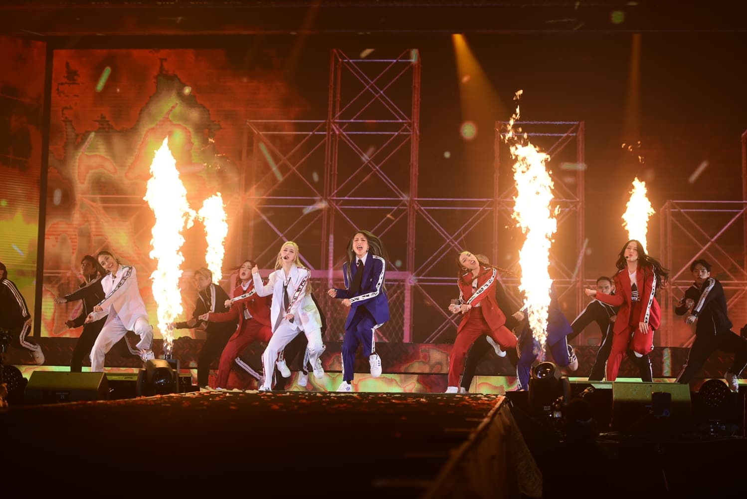 4EVE, 4EVE, 4EVE เพลง, 4EVE สมาชิก, 4EVE วง, 4EVE วัดป่ะหล่ะ, 4EVE ผลงาน, 4EVE ประวัติ