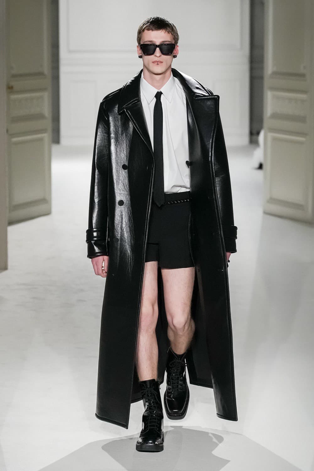 Valentino, Valentino Black Tie, Valentino Fall Winter, Valentino Fall Winter 2023, Valentino FW23, Pierpaolo Piccioli, Valentino Pierpaolo Piccioli