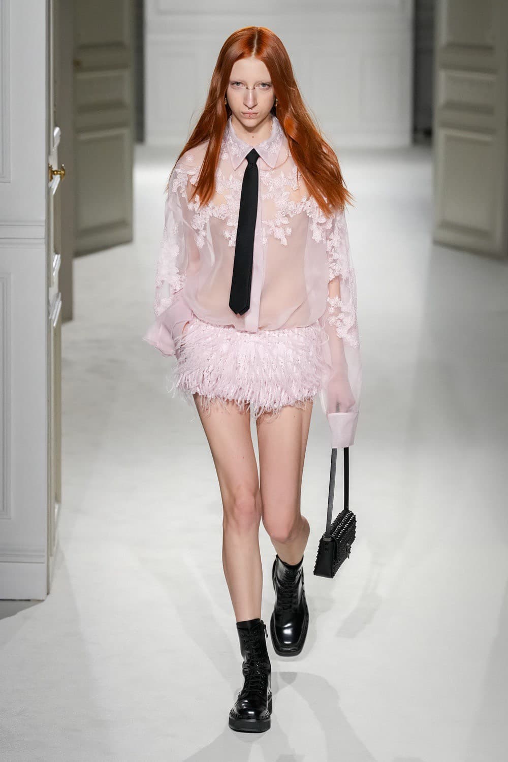 Valentino, Valentino Black Tie, Valentino Fall Winter, Valentino Fall Winter 2023, Valentino FW23, Pierpaolo Piccioli, Valentino Pierpaolo Piccioli