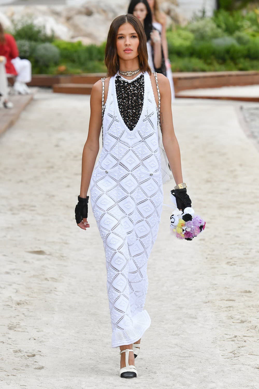 Chanel, Chanel Cruise, Chanel Cruise 2022, Chanel Cruise 22, Chanel Cruise 2022/23, Chanel Cruise กระเป๋า, Chanel กระเป๋า, Chanel เสื้อ, Chanel tweed, Chanel ราคา, ชาเนล, ชาแนล, Chanel กระเป๋า ราคา